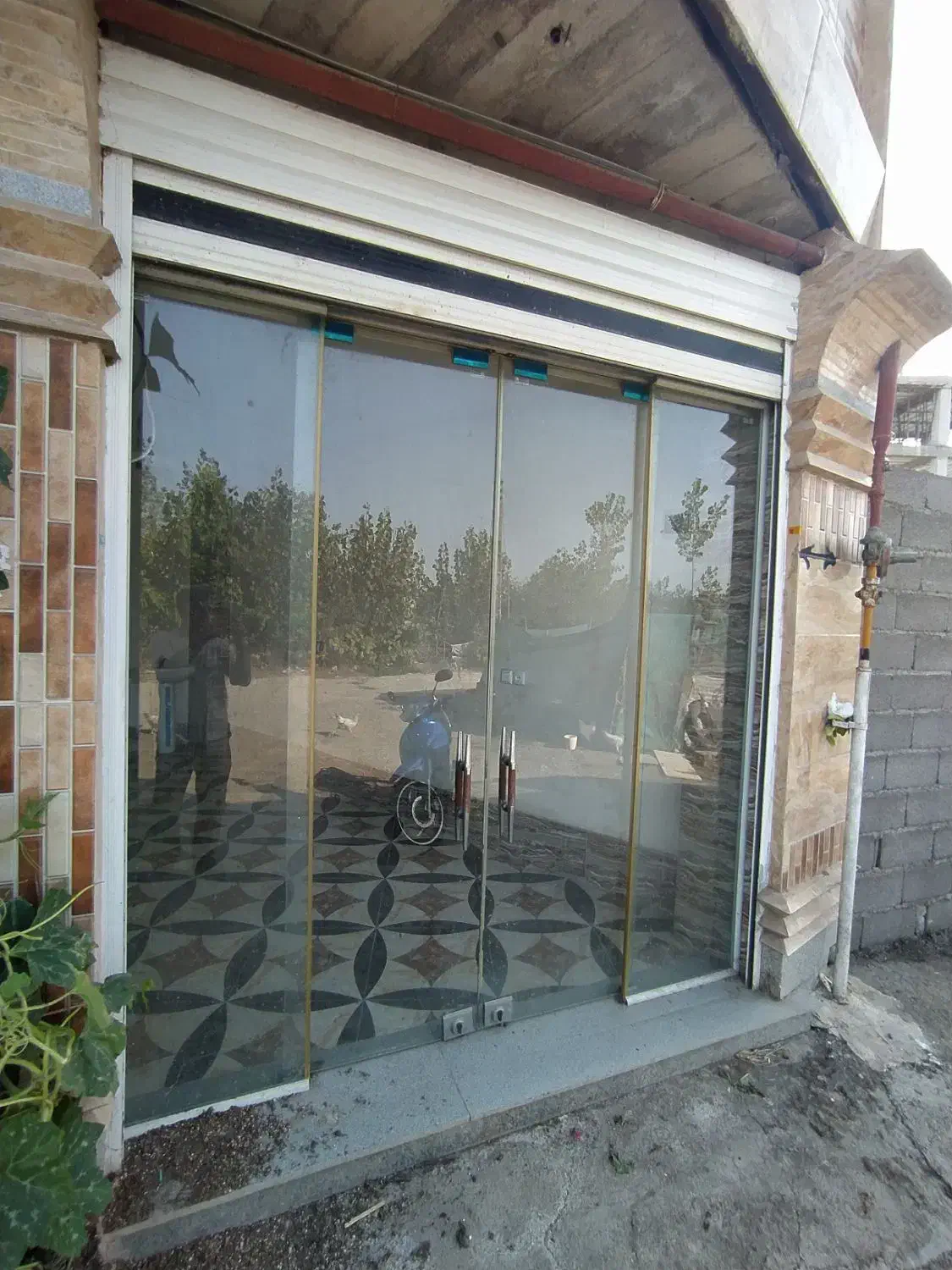 اجاره مغازه انتهای گلزاران خیابان مهر|اجارهٔ مغازه و غرفه|رشت, گلزاران|دیوار