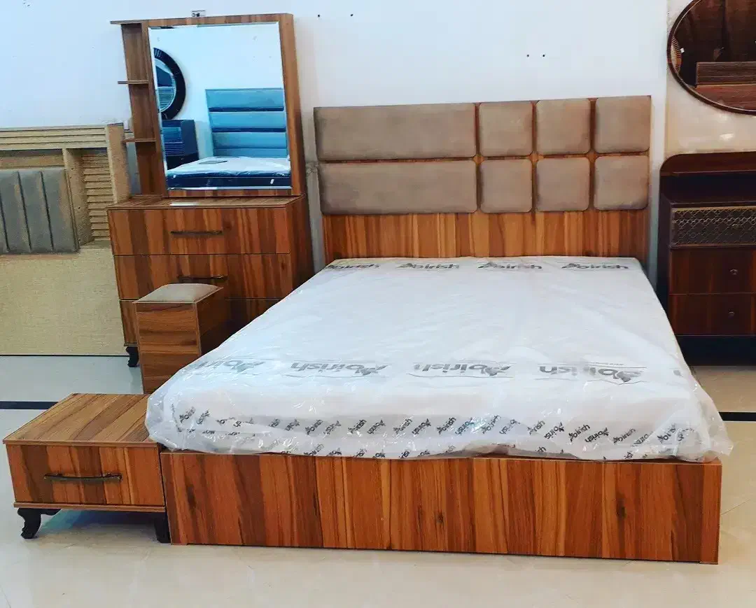 سرویس خواب|تخت و سرویس خواب|باسمنج, |دیوار