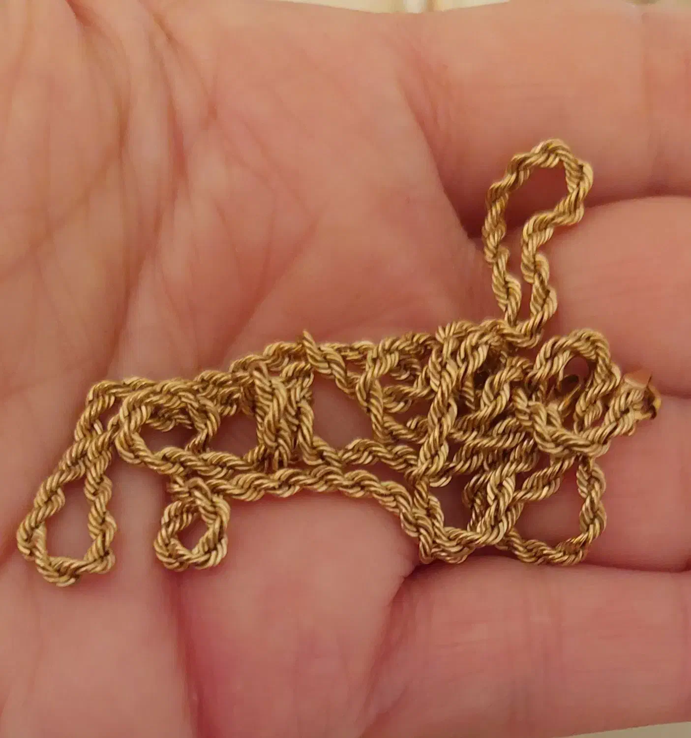 زنجیر محکم وشیک|جواهرات|رباطکریم, رباطکریم|دیوار