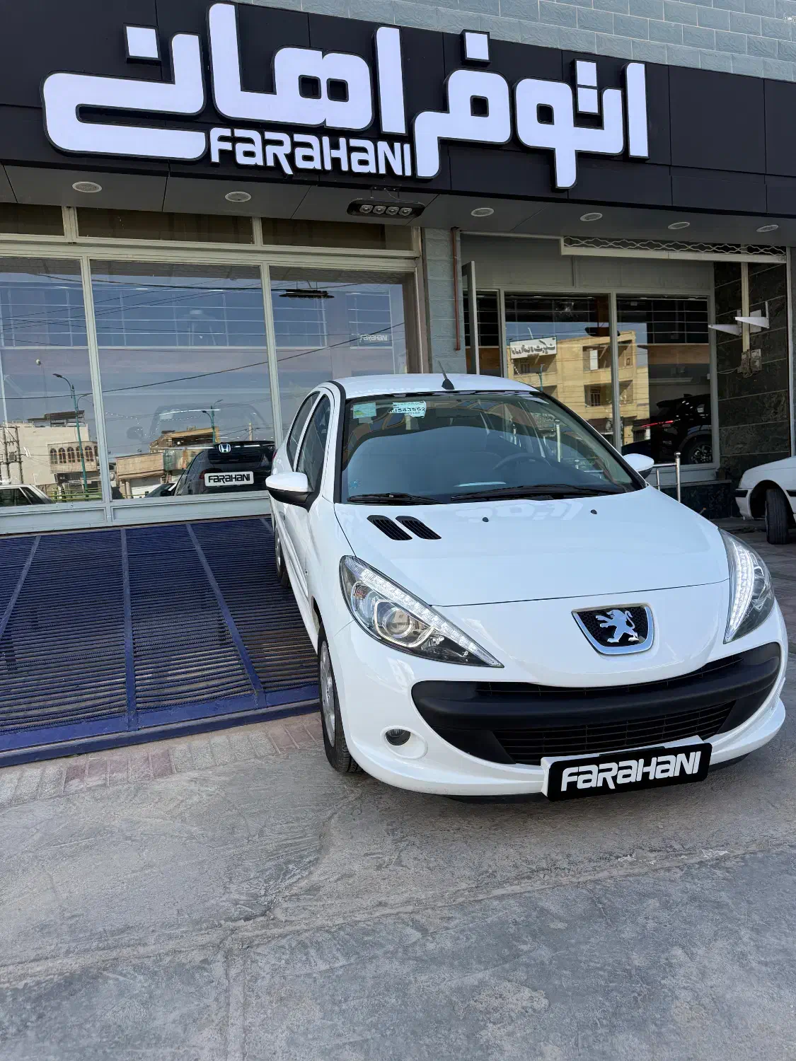 ۲۰۷ مدل ۱۴۰۰|خودرو سواری و وانت|یزد, |دیوار