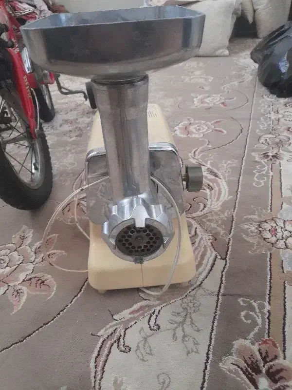 چرخ گوشت|خردکن، آسیاب، غذاساز|قم, جمکران|دیوار