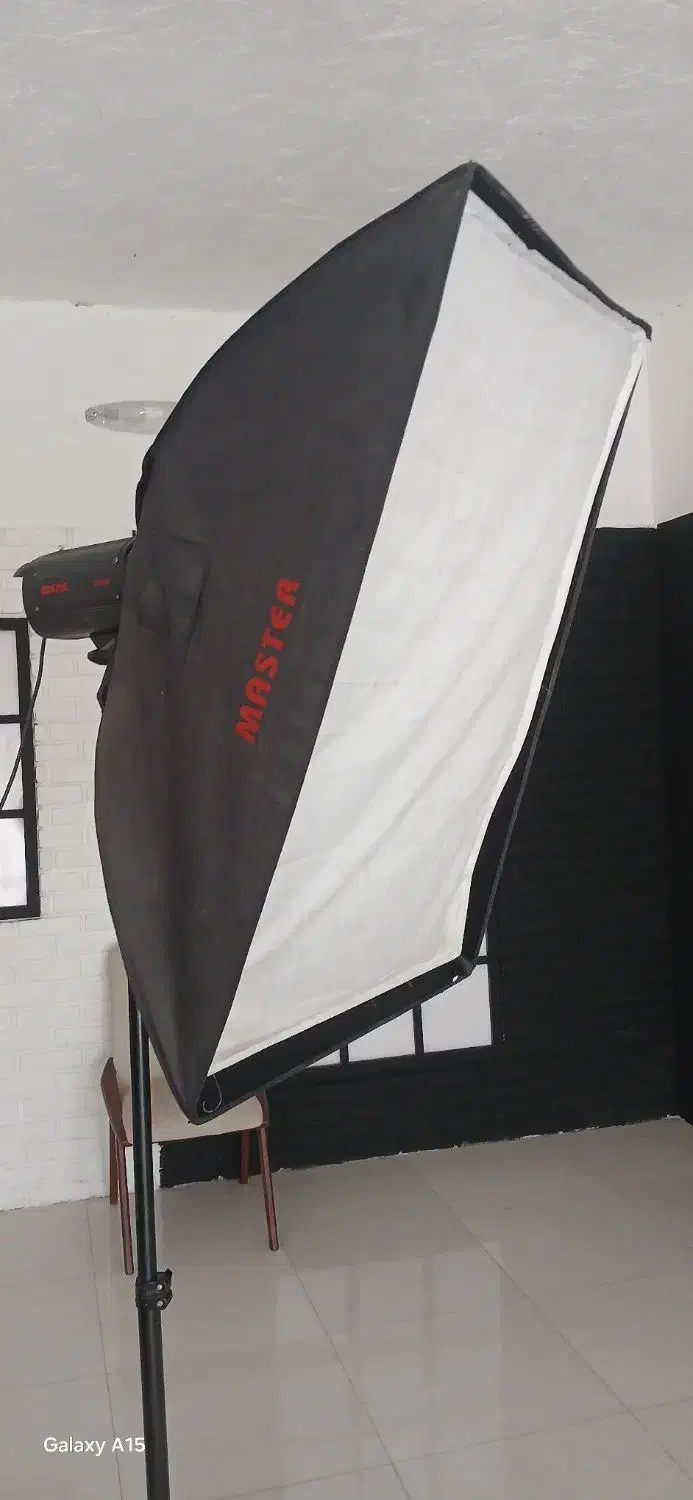 نورفلش|دوربین عکاسی و فیلم‌برداری|گرگان, |دیوار