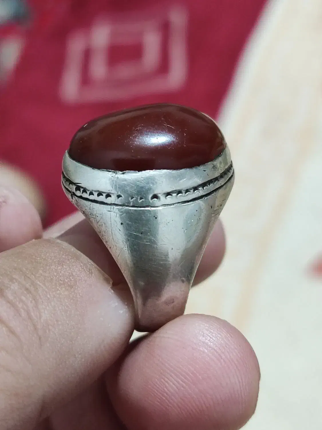 عقیق سرخ|جواهرات|مشهد, شهید آوینی|دیوار