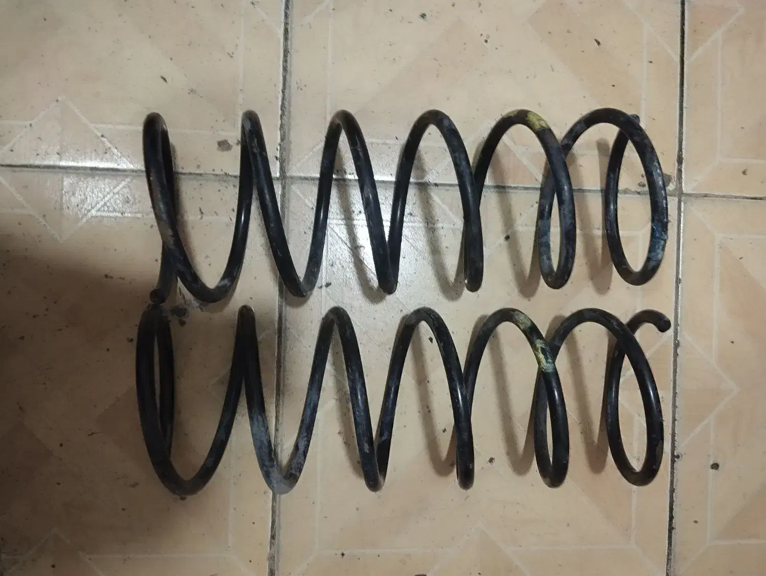 انواع کمک فنر خودرو|قطعات یدکی و لوازم جانبی|اهواز, زیتون کارگری|دیوار