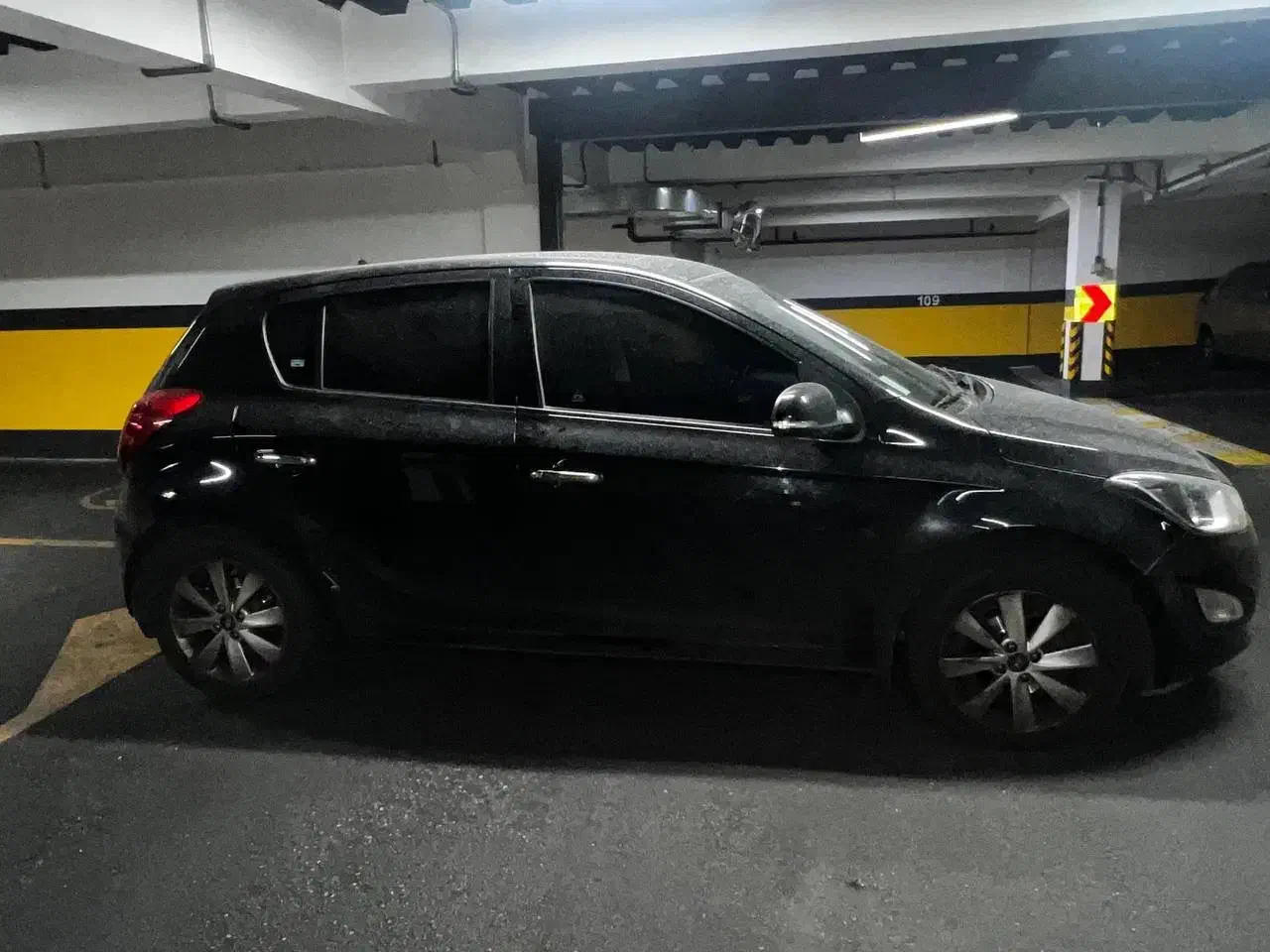 ماشین i20|خودرو سواری و وانت|تهران, امیریه|دیوار