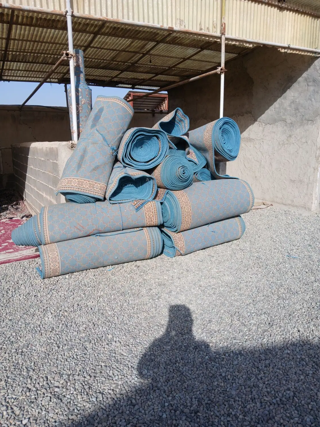 دفتر قالیشویی راننده و کارگر ساده با جای خواب|استخدام حمل و نقل|تهران, خاک سفید|دیوار
