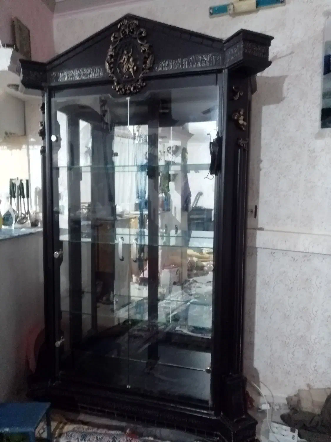 بوفه سالم پشت تمام اینه|بوفه، ویترین، کنسول|قوچان, |دیوار