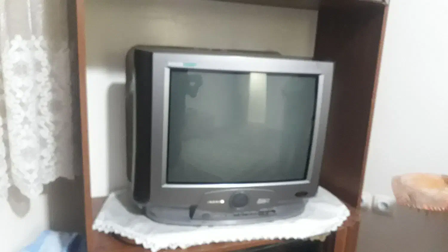 تلویزیون شهاب|تلویزیون و پروژکتور|هشتگرد, شهرک دانش|دیوار