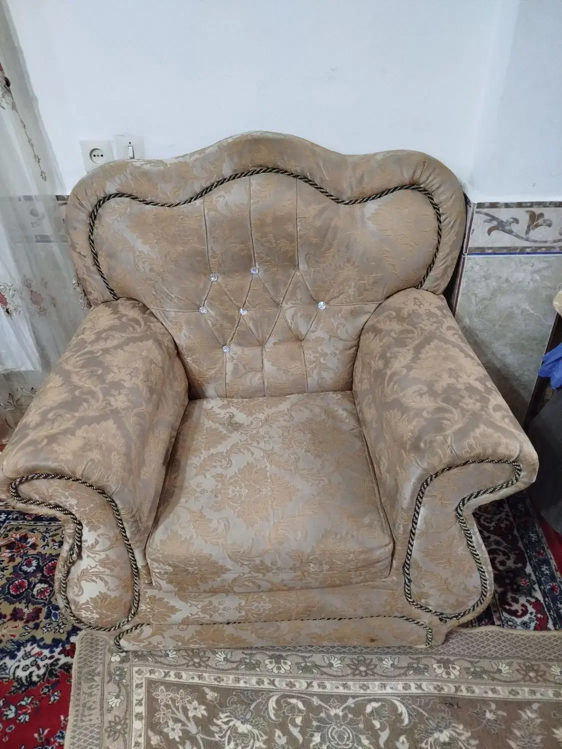 مبل ۷ نفره|مبلمان خانگی و میز عسلی|مینودشت, |دیوار
