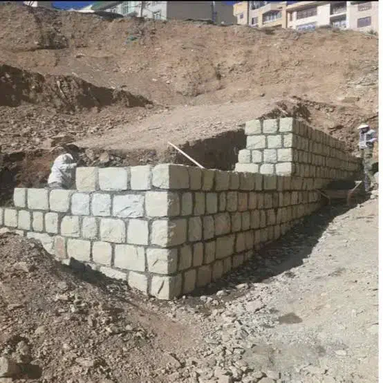 بنا سنگ مالون|خدمات پیشه و مهارت|قم, زند آباد|دیوار