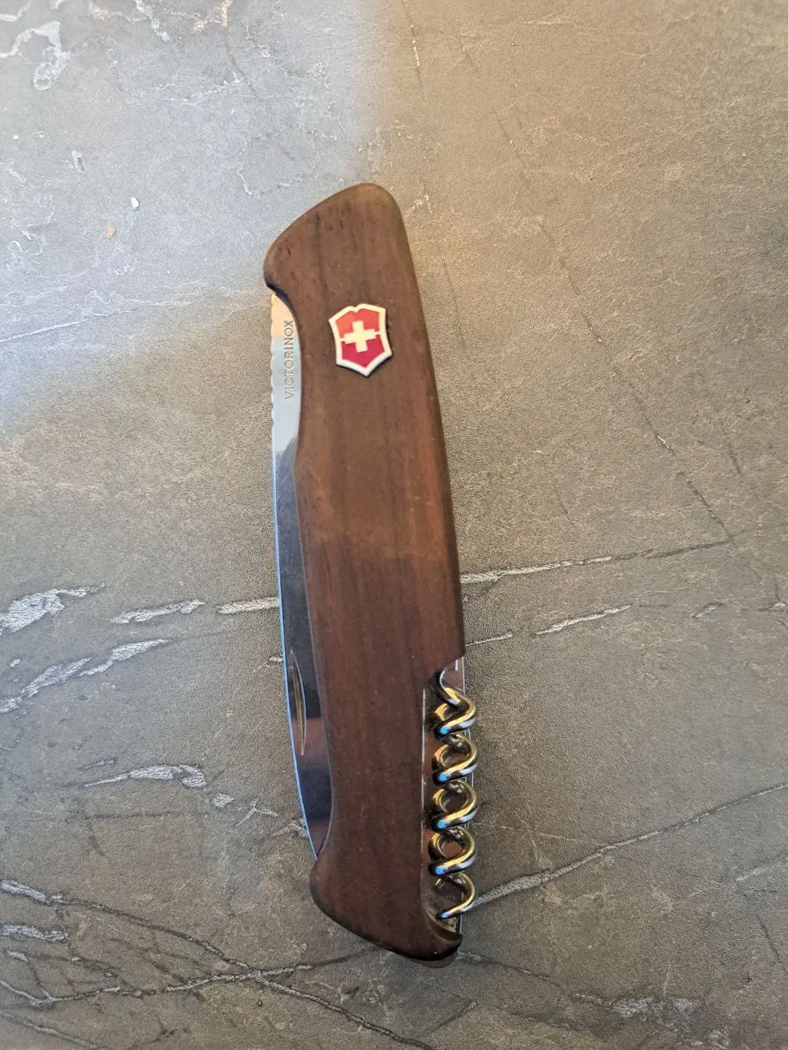 چاقو ویکتورینوکس اصلی|کلکسیون اشیاء عتیقه|تهران, امیریه|دیوار