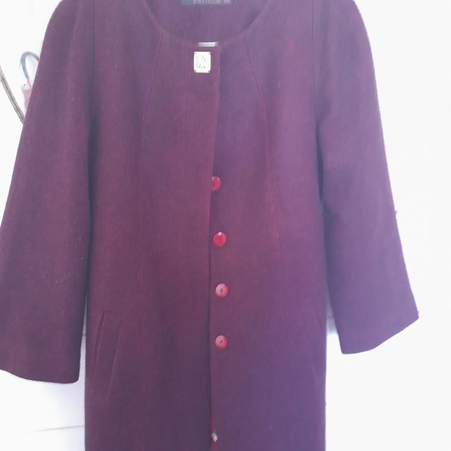 پالتو زنانه|لباس|قروه, |دیوار