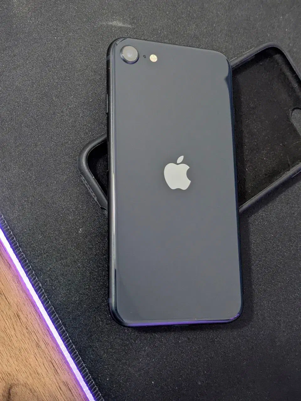 Iphone Se 2022 3rd generation آیفون|موبایل|مشهد, چهارچشمه|دیوار