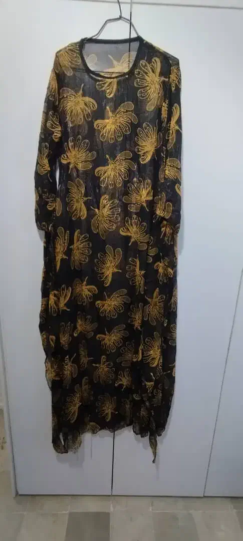 تعداد لباس مجلسی محلی حریر و پولکی|لباس|فردیس, سپید دشت|دیوار