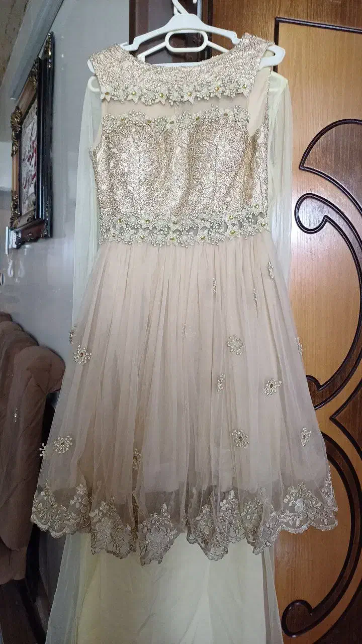 لباس نو و در حد نو فقط ۳۰۰|لباس|سیرجان, |دیوار