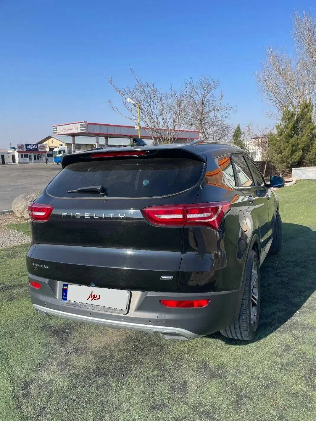 فیدلیتی ۴۰۲ معاوضه با املاک|خودرو سواری و وانت|نمین, |دیوار