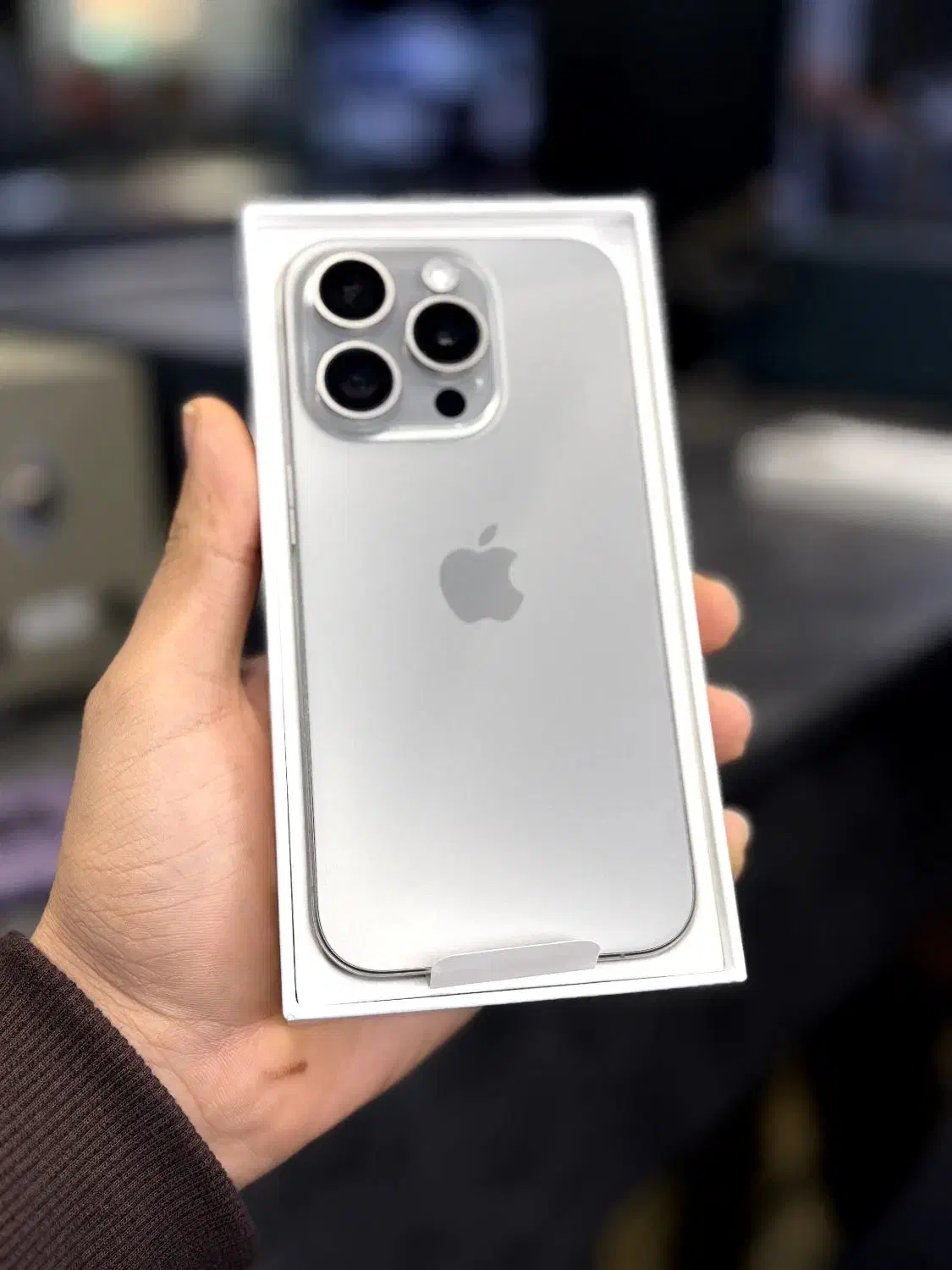 آیفون 15 پرو آک باطری 100%|موبایل|قم, عربستان|دیوار