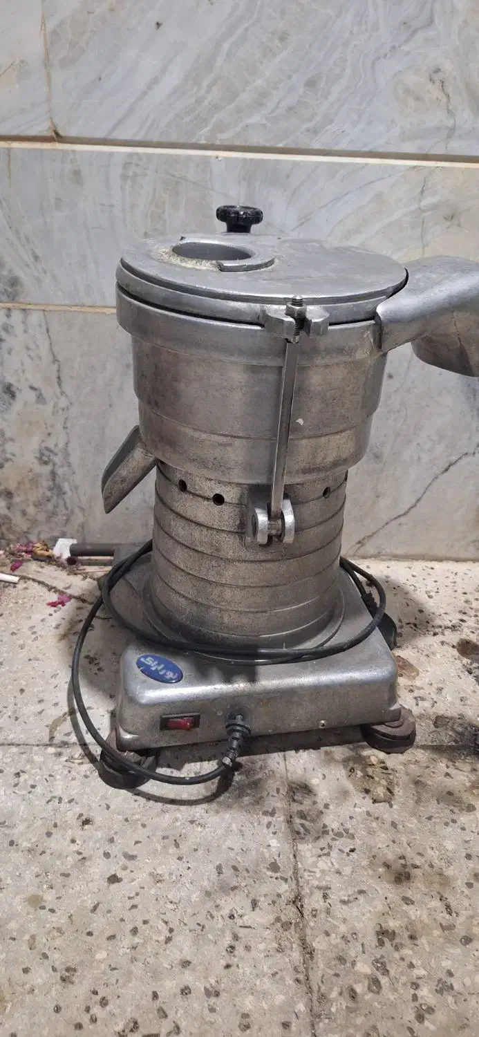 آب میوه گیر نوراراک|آبمیوهگیر و آبمرکباتگیر|قم, نیروگاه|دیوار