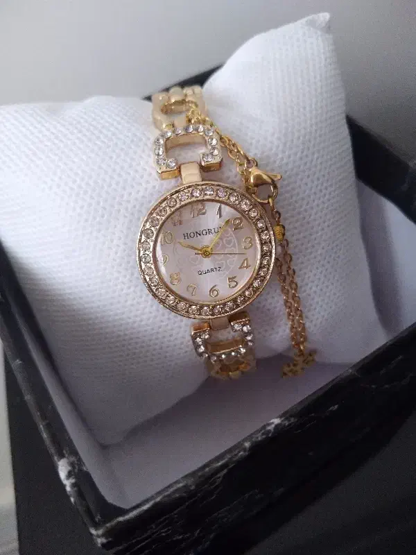 ساعت مچی زنانه|ساعت|قم, انصار‌الحسین|دیوار