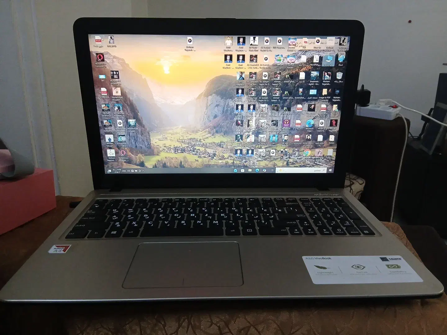 لپتاپ Asus|رایانه همراه|اندیشه, اندیشه فاز ۱|دیوار