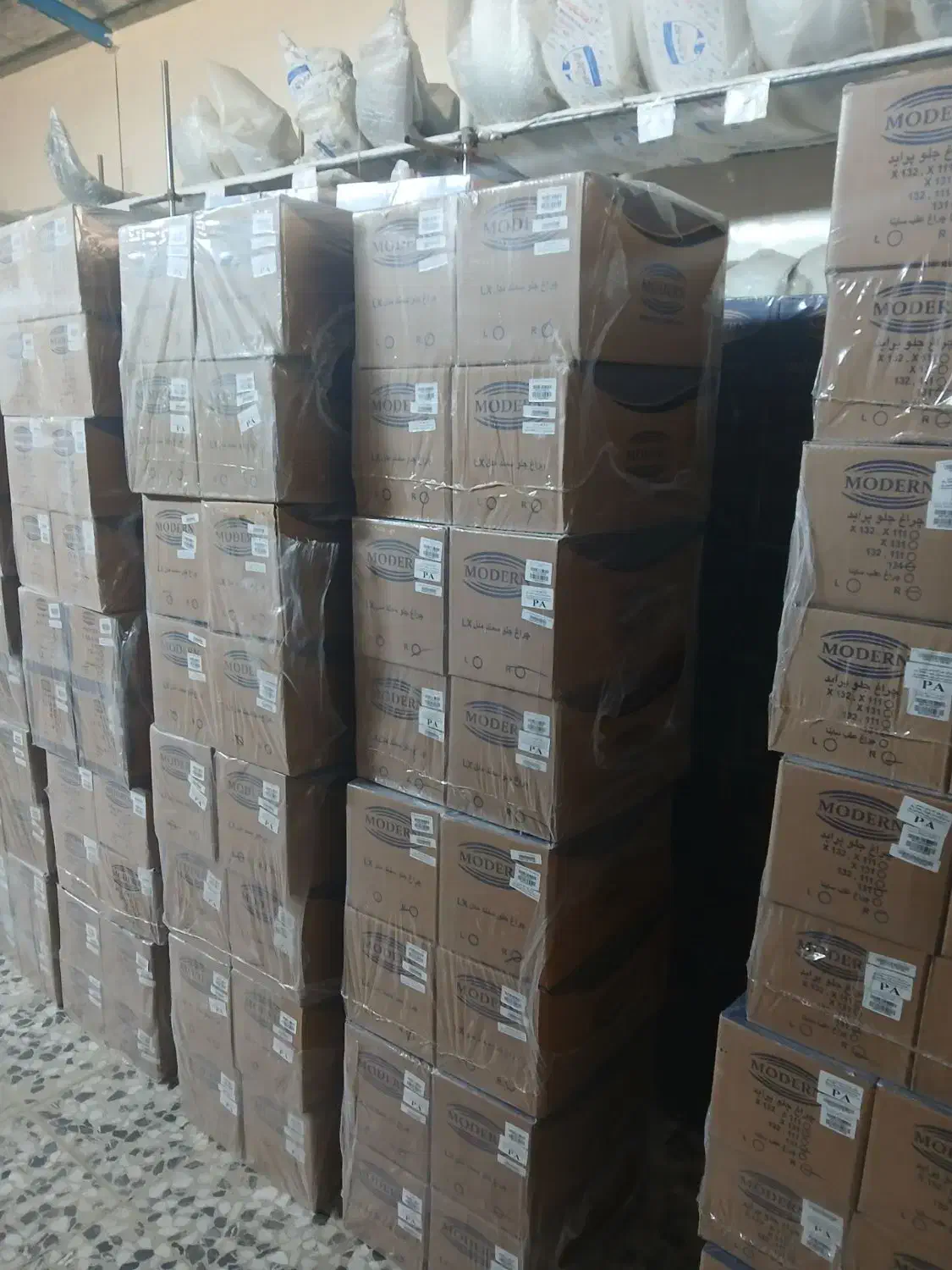 تکی به قیمت عمده سپر چراغ بدنه|قطعات یدکی و لوازم جانبی|اصفهان, حصه جنوبی|دیوار