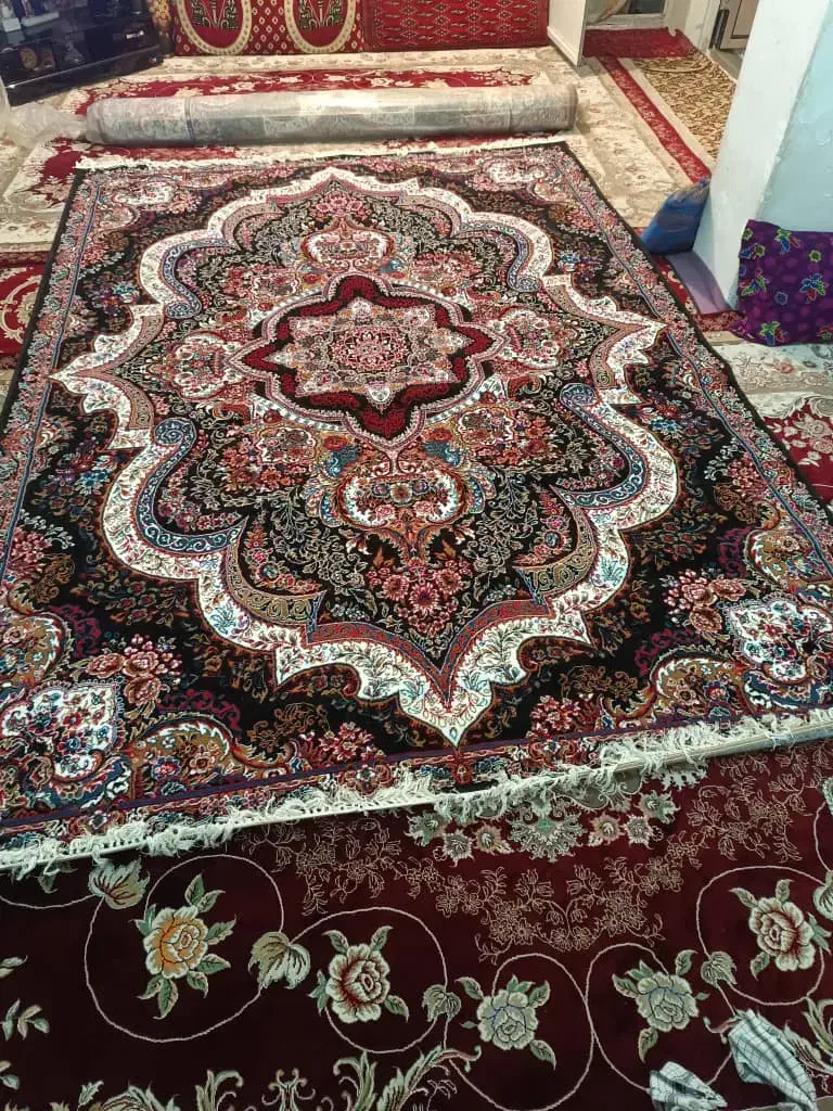 فرش ۹ متری ۳در ۳ نو بیدون استفاده|فرش|صفادشت, |دیوار