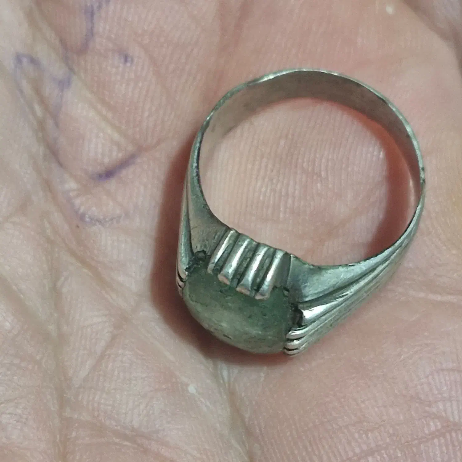 انگشتر نقره زمرد|جواهرات|رشت, شهرک قدس|دیوار