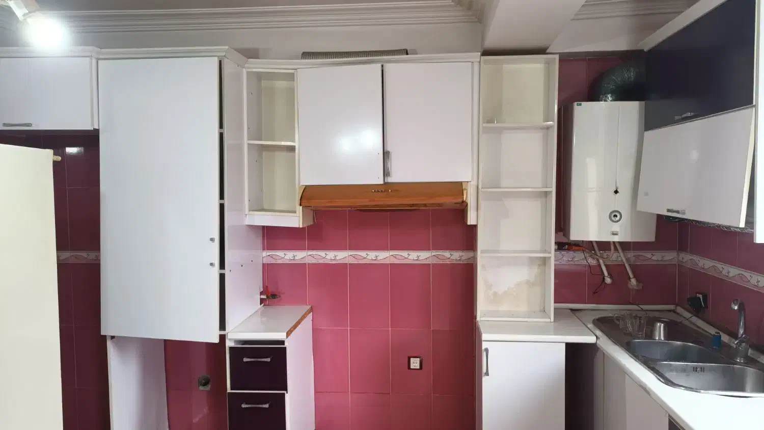 کابینت دست دو|آب‌چکان و نظم‌دهنده ظروف|لیسار, |دیوار