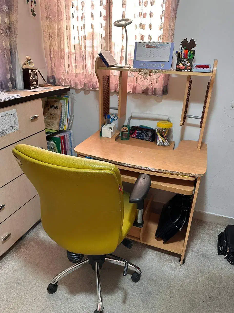 میز تحریر و صندلی چرخدار|میز تحریر و کامپیوتر|قائمشهر, |دیوار