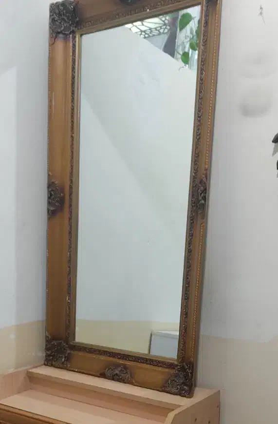 آینه قدی باقاب چوبی سالم|آینه|روانسر, |دیوار