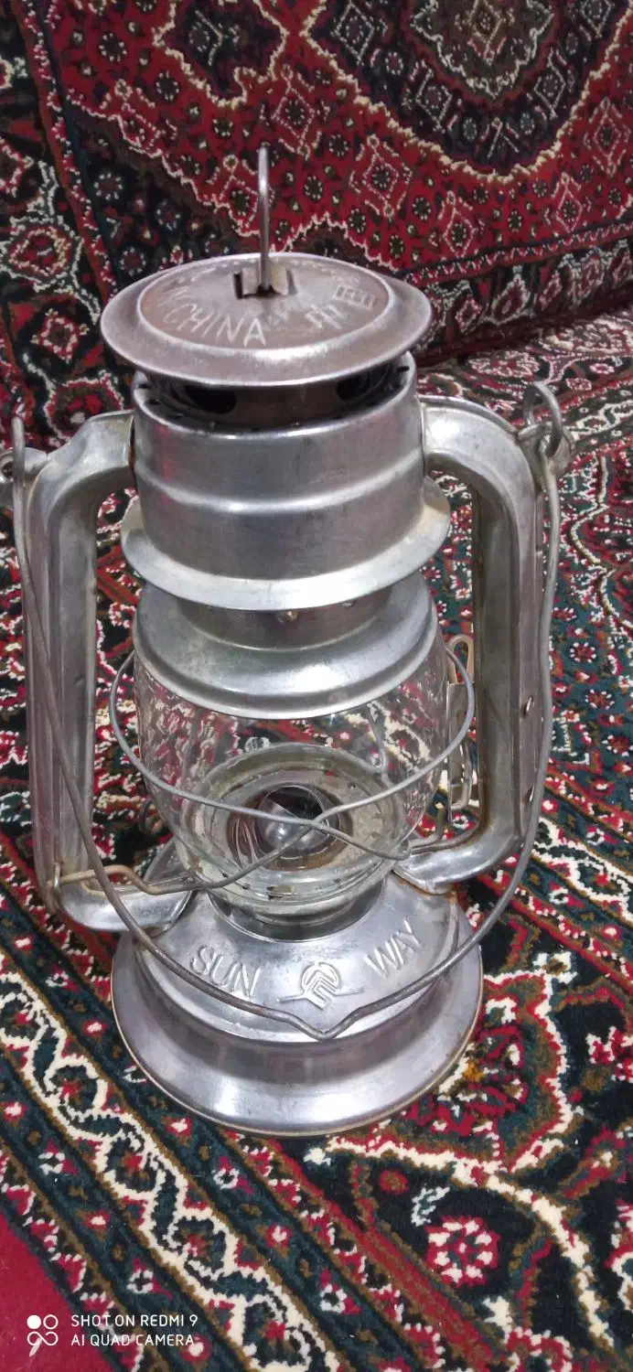 چراغ‌انگلیسی‌‌‌|کلکسیون اشیاء عتیقه|مریوان, |دیوار