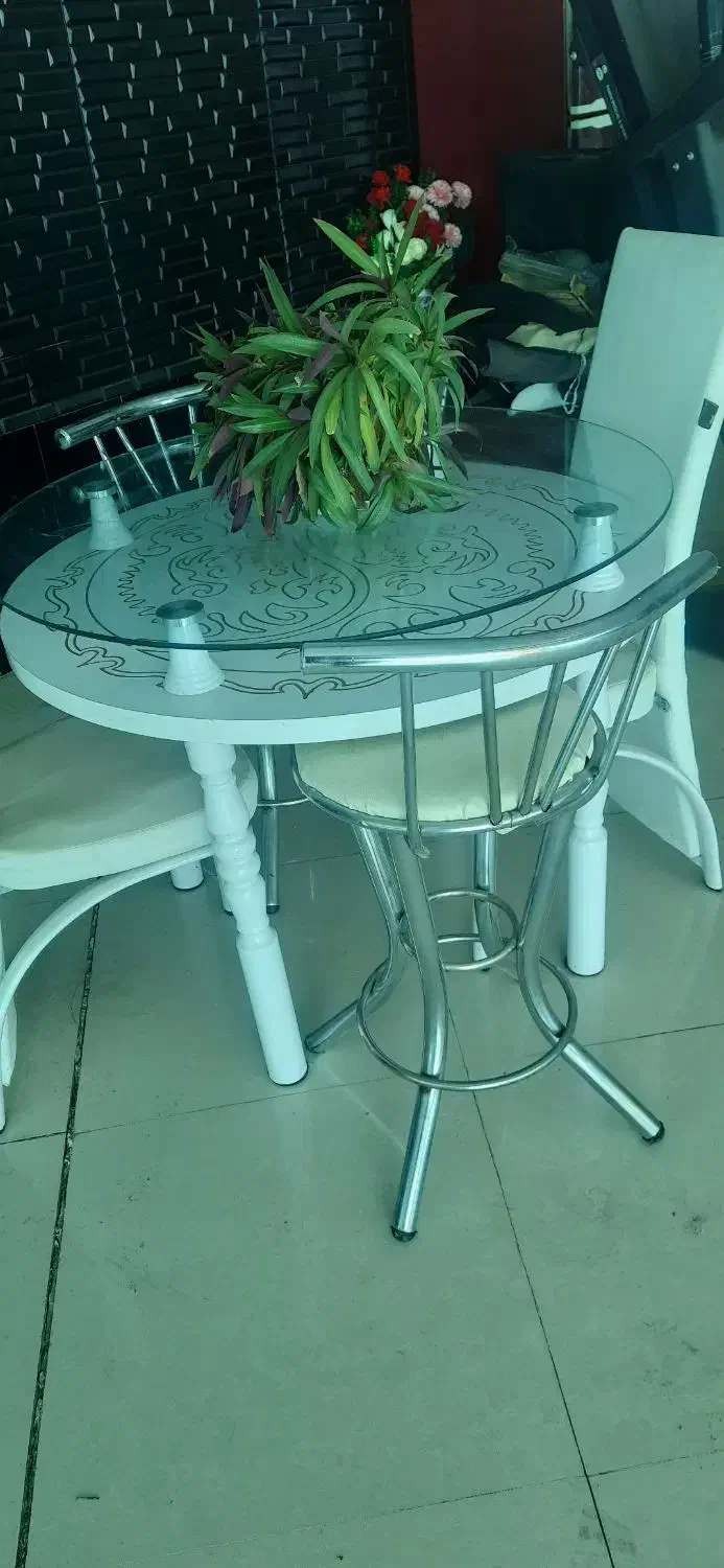 میز ناهار خوری|میز و صندلی غذاخوری|سنقر, |دیوار