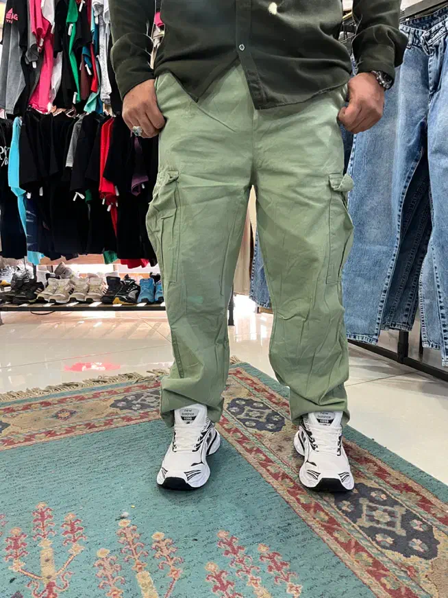 شیشجیب دمپا گت|لباس|اصفهان, رکن الدوله شرقی|دیوار