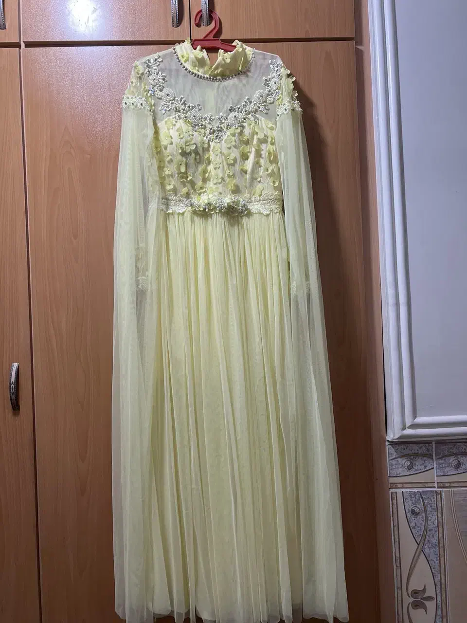 لباس مجلسی|لباس|بندر کنگان, |دیوار