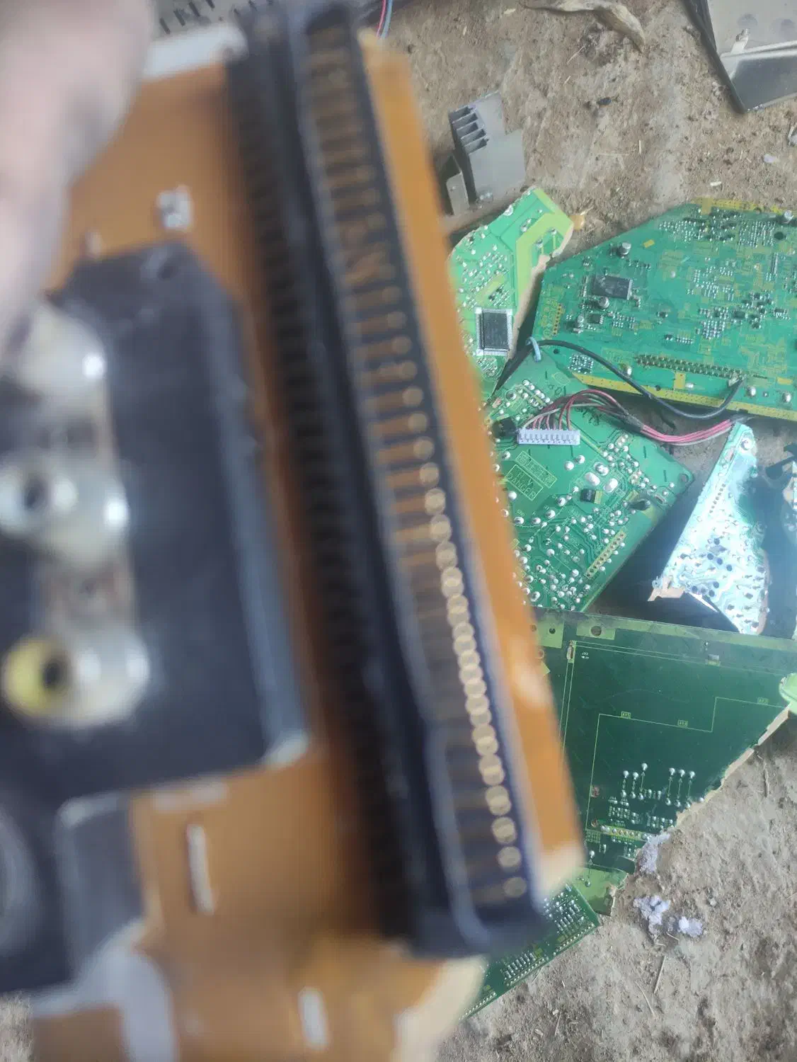 برد تلویزیون قدیمی|قطعات و لوازم جانبی رایانه|حسین آباد, |دیوار