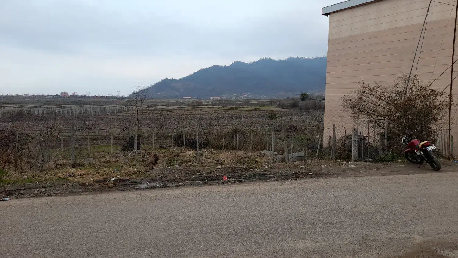 200مترزمین مسکونی|فروش زمین و ملک کلنگی|حویق, |دیوار