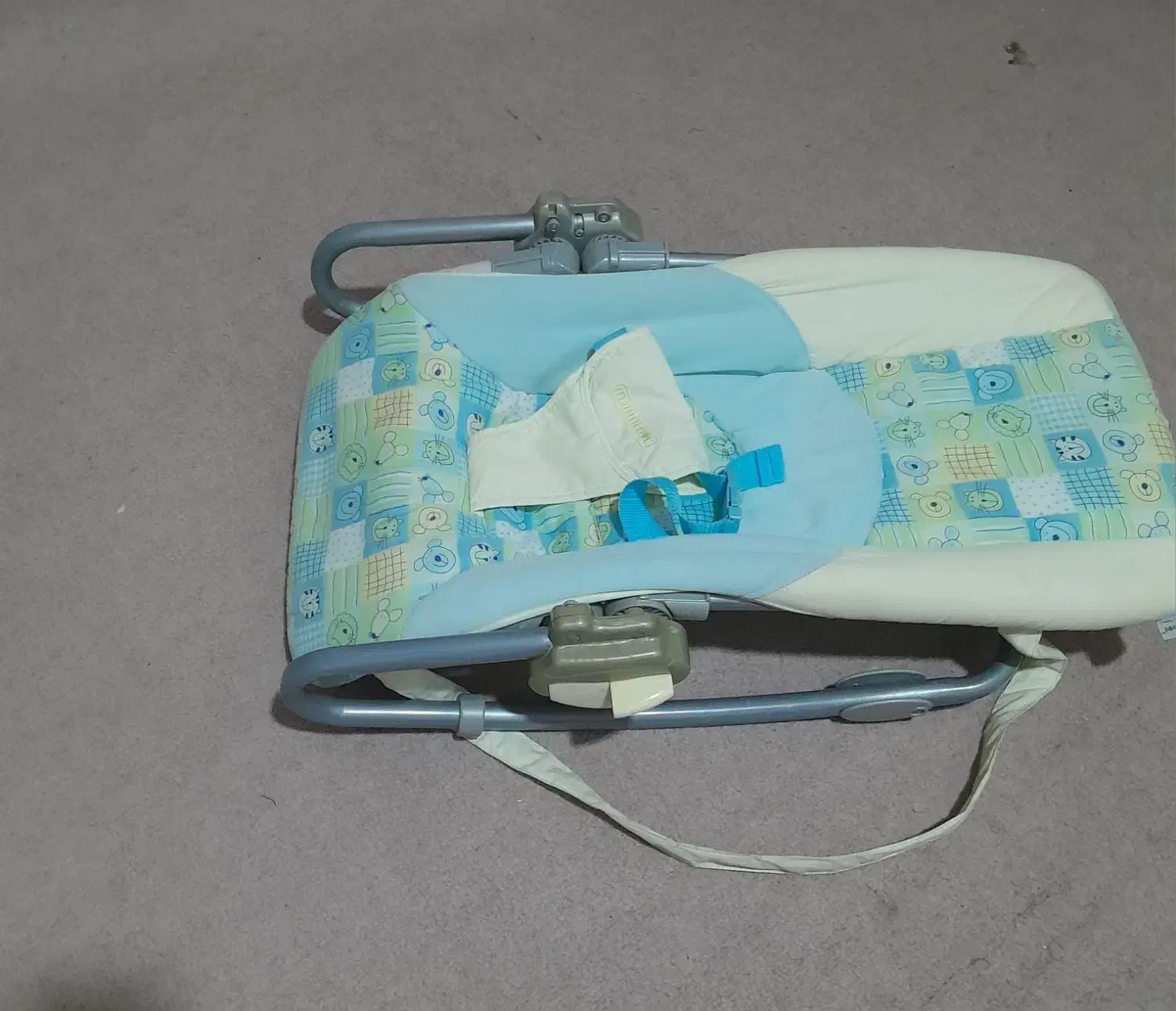 کریر خارجی در حد نو|کالسکه و لوازم جانبی|بندر کنگان, |دیوار