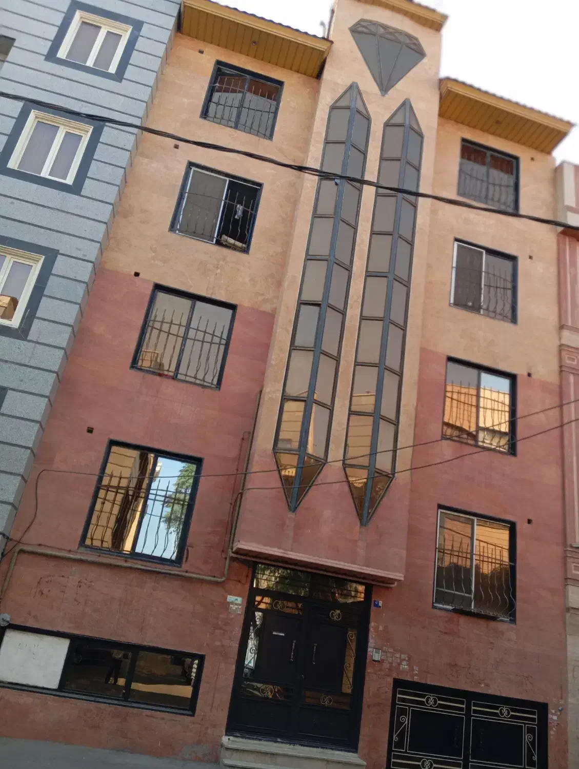 خیابان مصطفوی میدان ساعت کوچه گلها|فروش آپارتمان|کهریزک, |دیوار