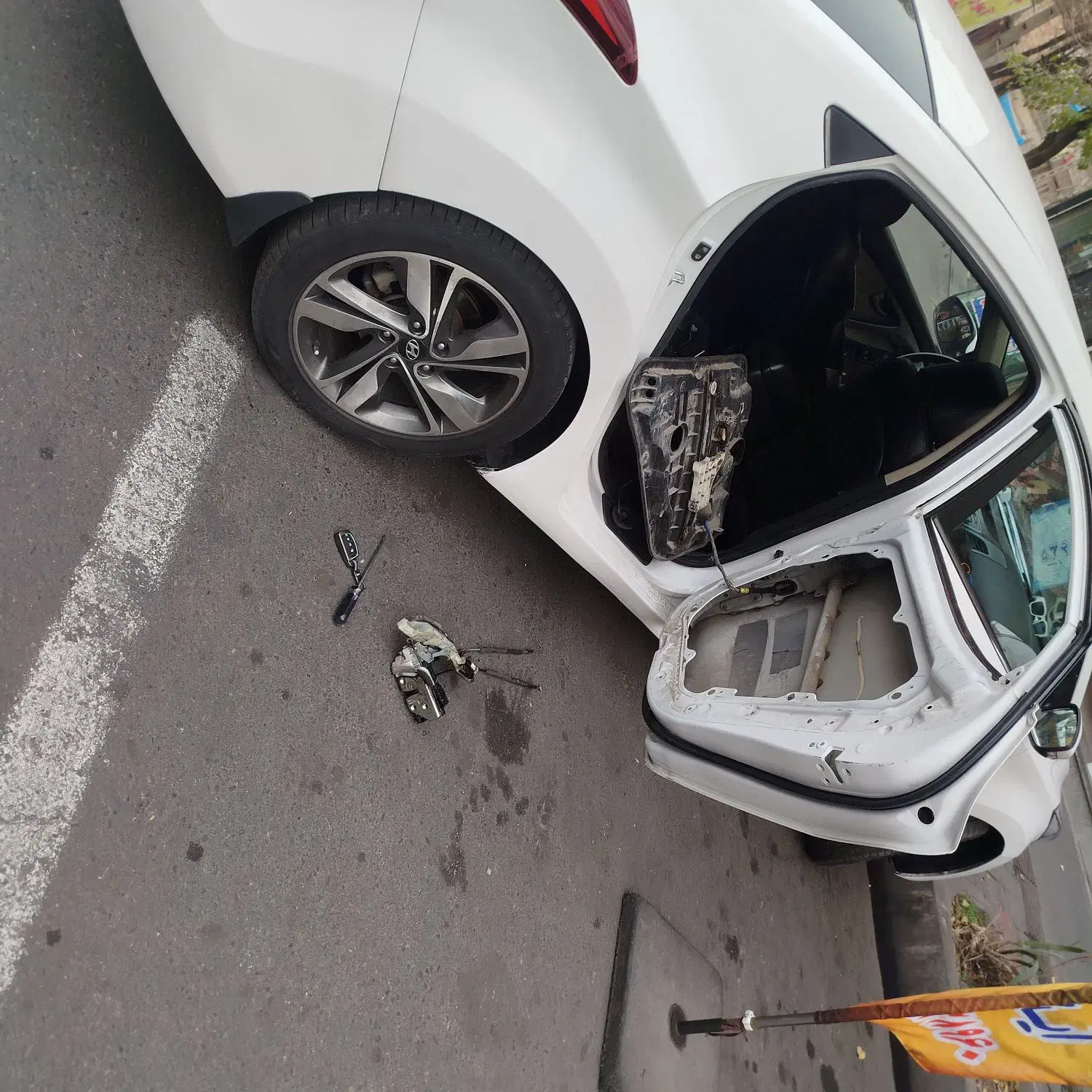 شیشه اتومبیل|خدمات پیشه و مهارت|ری, شهید غیوری (ابن باویه)|دیوار