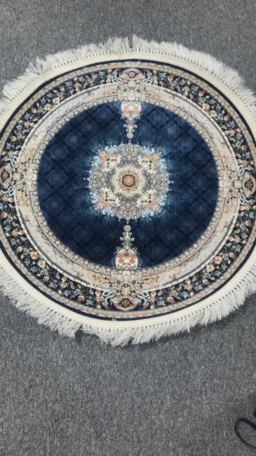 فرش دم دری گرد ۱۲۰۰ شانه تراکم ۳۶۰۰|فرش|ایلام, |دیوار