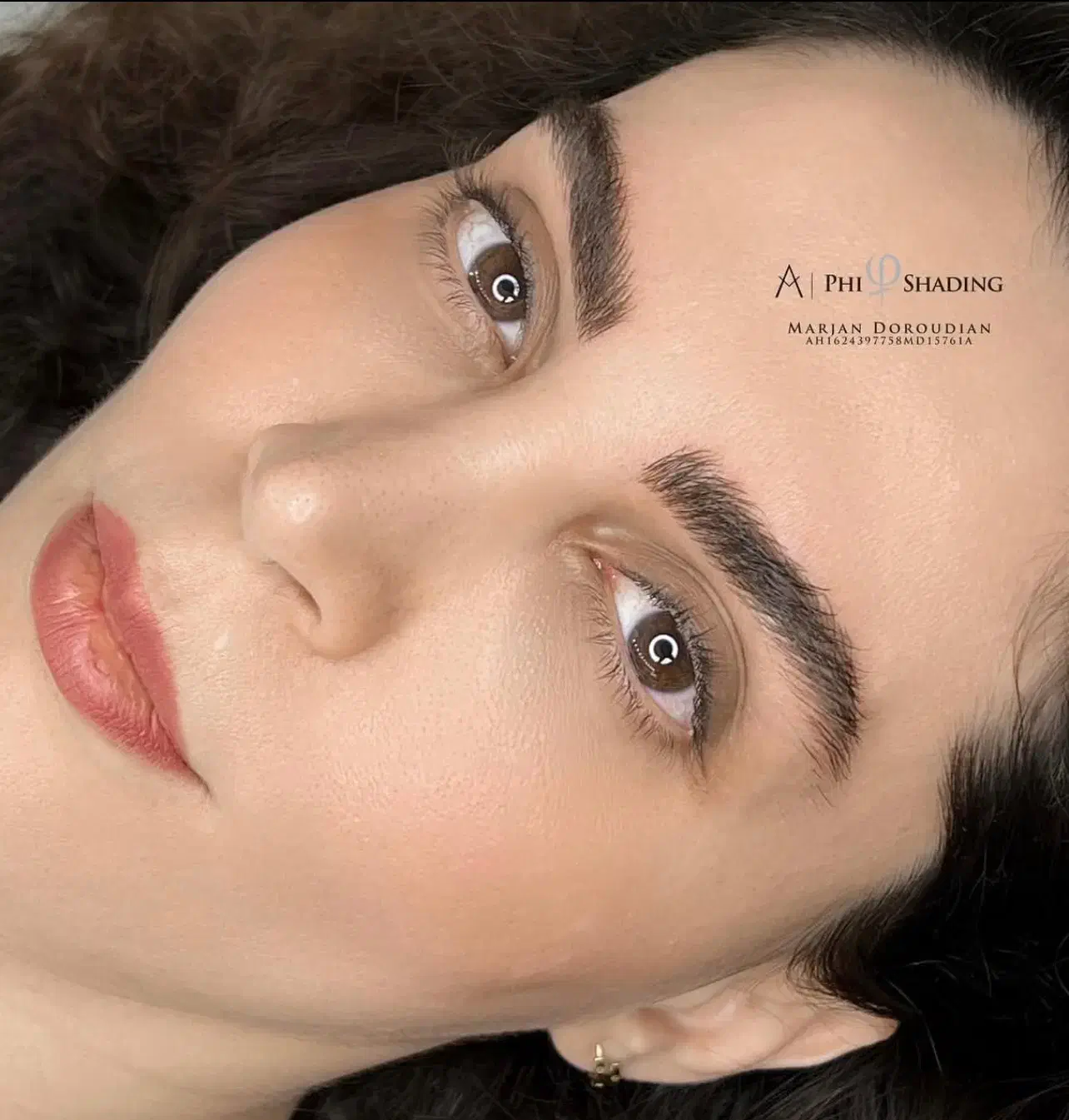 فیبروز ابرو|خدمات آرایشگری و زیبایی|تهران, نیروی هوایی (پیروزی)|دیوار