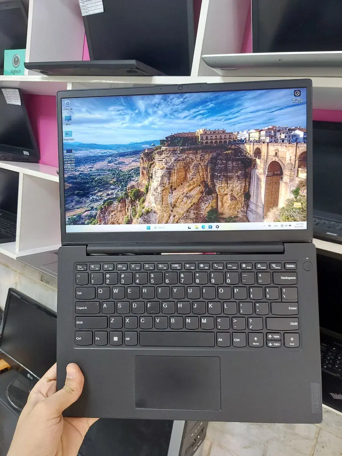 LENOVO RAM32 SSD256 گرافیک مجزا 2023 رایزن۱۲هسته|رایانه همراه|کرج, گلشهر|دیوار