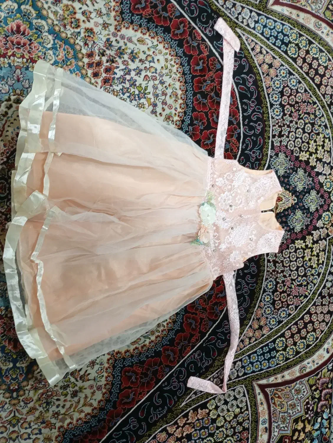 لباس عروس|کفش و لباس بچه|فومن, |دیوار