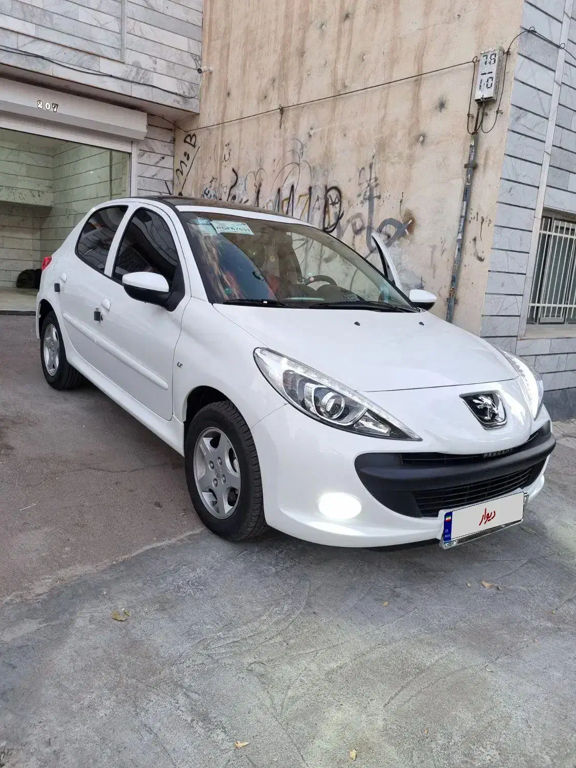 پژو۲۰۷tu5پاناروما ارتقایافته|خودرو سواری و وانت|زنجان, |دیوار