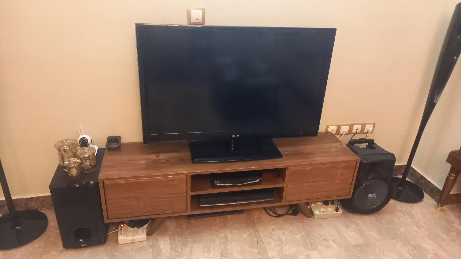 تلوزیون led|تلویزیون و پروژکتور|کرج, گوهردشت|دیوار