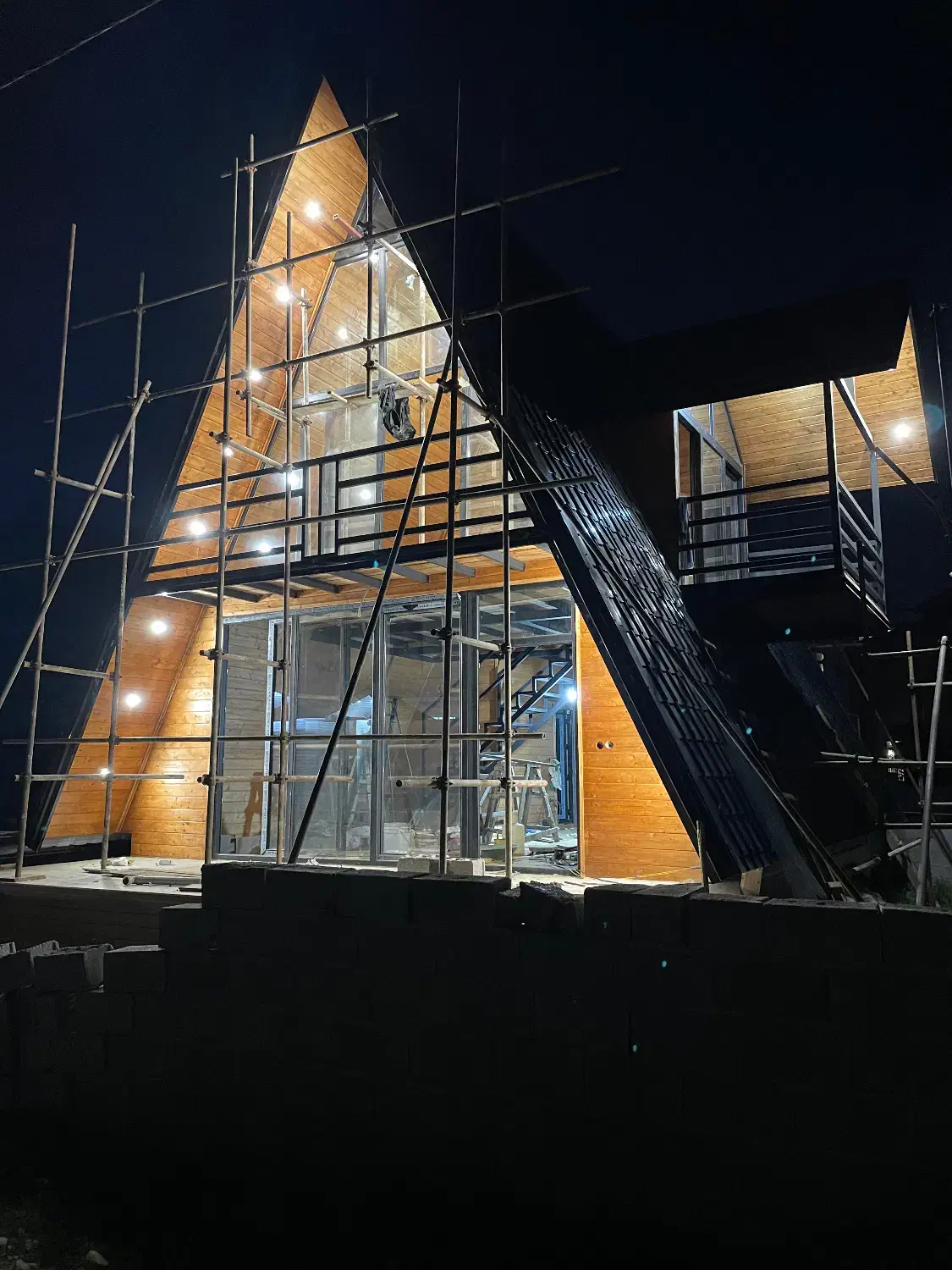 کارگر ساختمانی|استخدام معماری، عمران و ساختمانی|ماسال, |دیوار