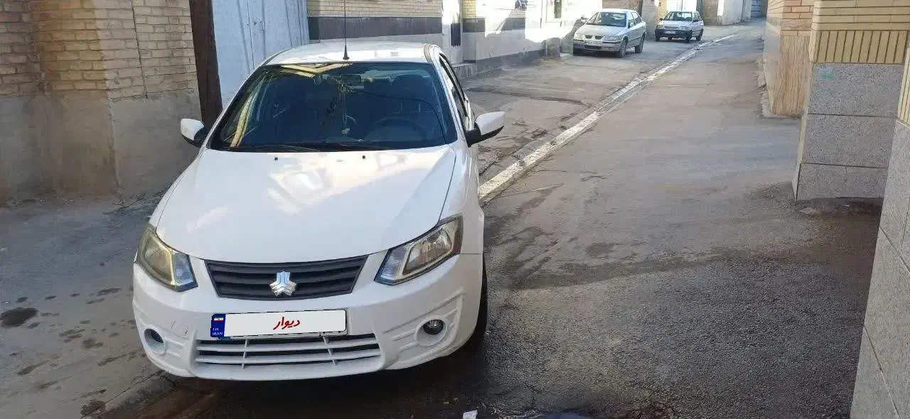 ساینا مدل۹۸|خودرو سواری و وانت|لنجان, |دیوار