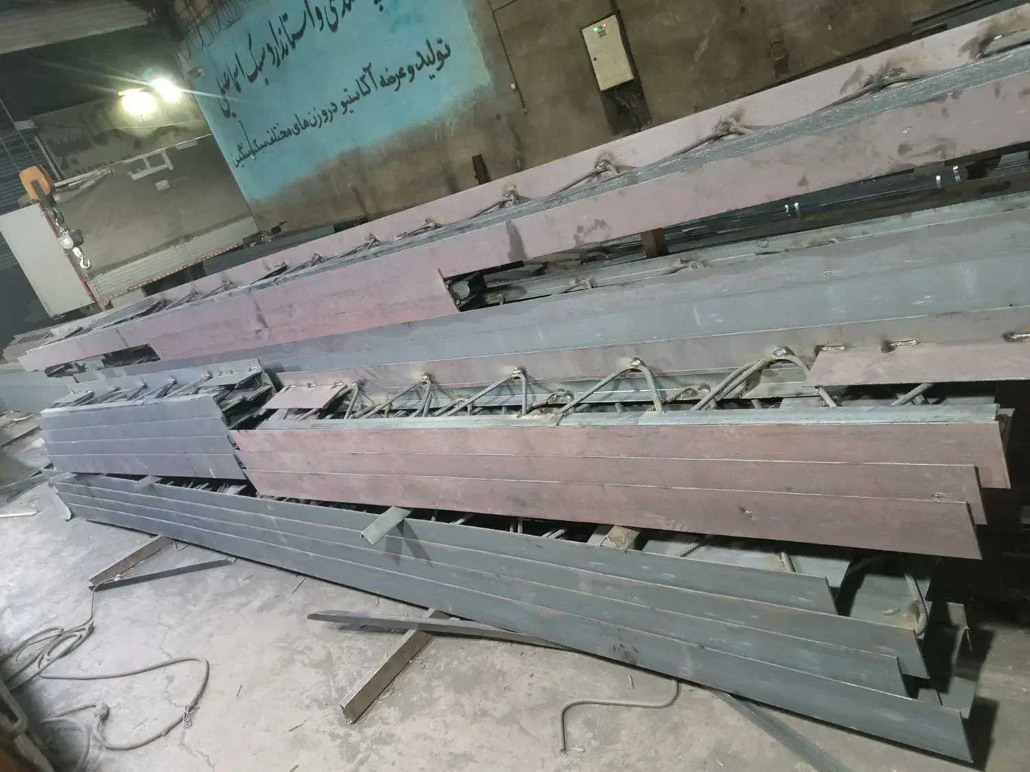 تیرچه کرومیت فلزی|مصالح و تجهیزات ساختمان|مشهد, بهاران|دیوار