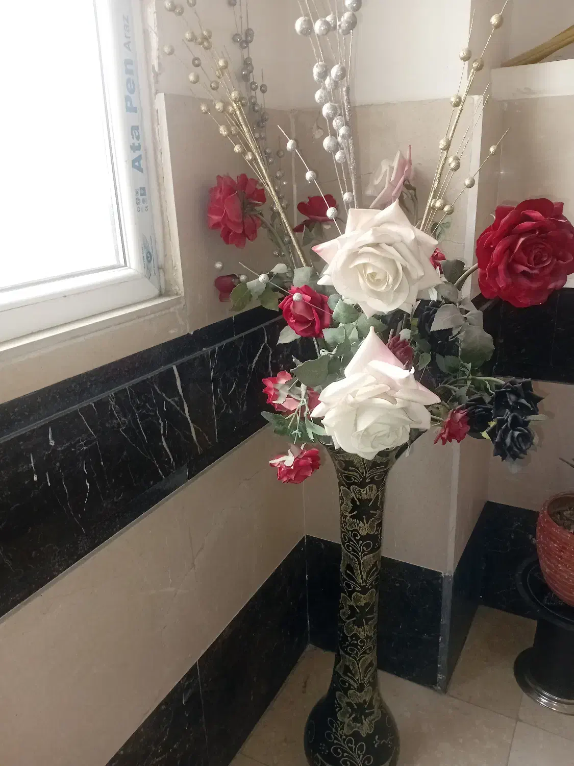 گل مصنوعی|گل مصنوعی|رباط‌کریم, رباط‌کریم|دیوار