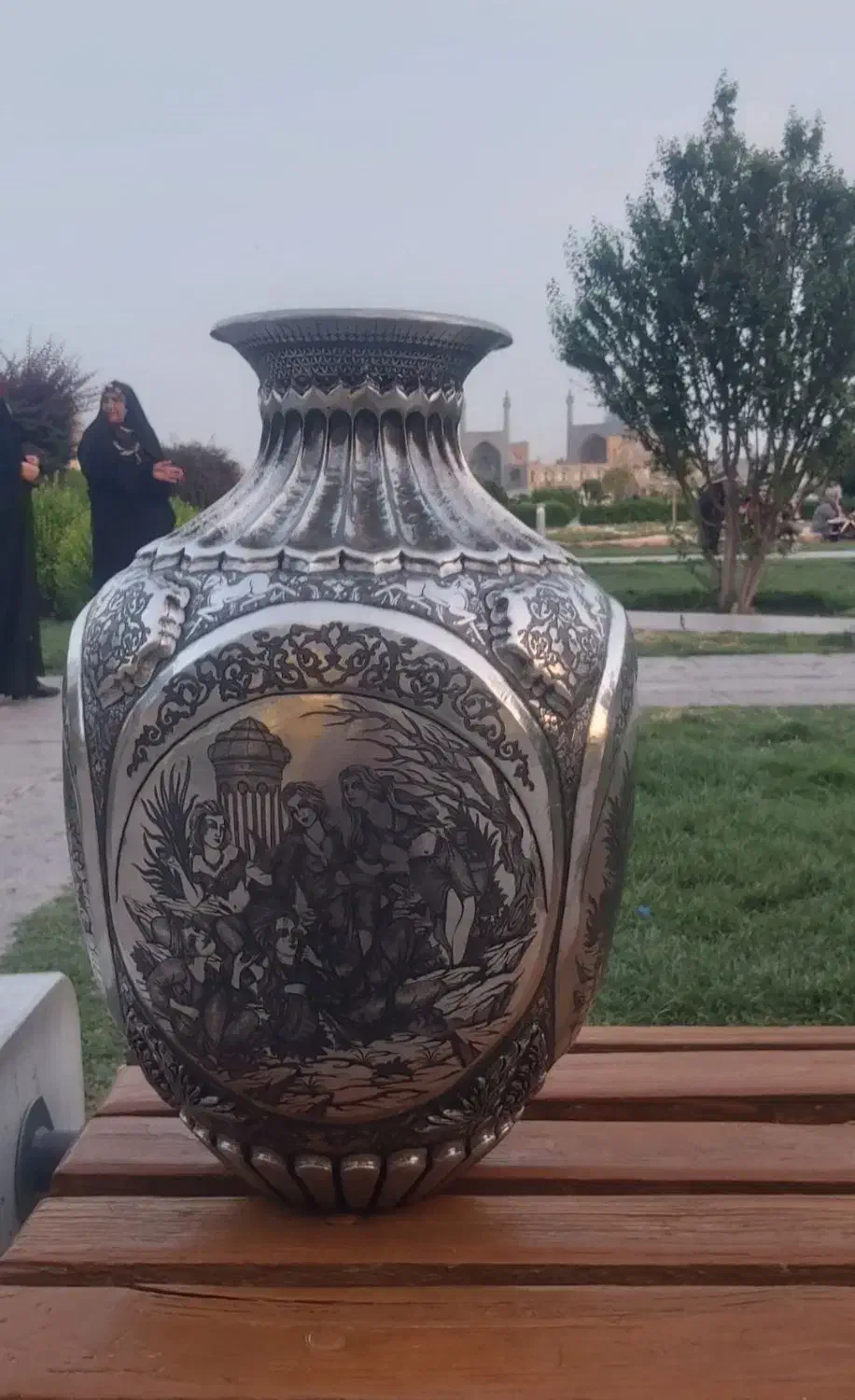 گلدان مسی قلم بزم خیام|صنایع دستی و سایر لوازم تزئینی|اصفهان, سلطان‌آباد|دیوار